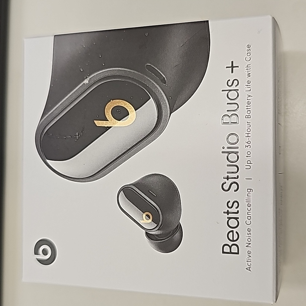 Brand New Beats Studio Buds Plus